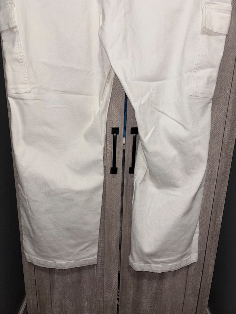 NWT Judy Blue women's cargo pants size 22 white with stretch - Picture 6 of 6
